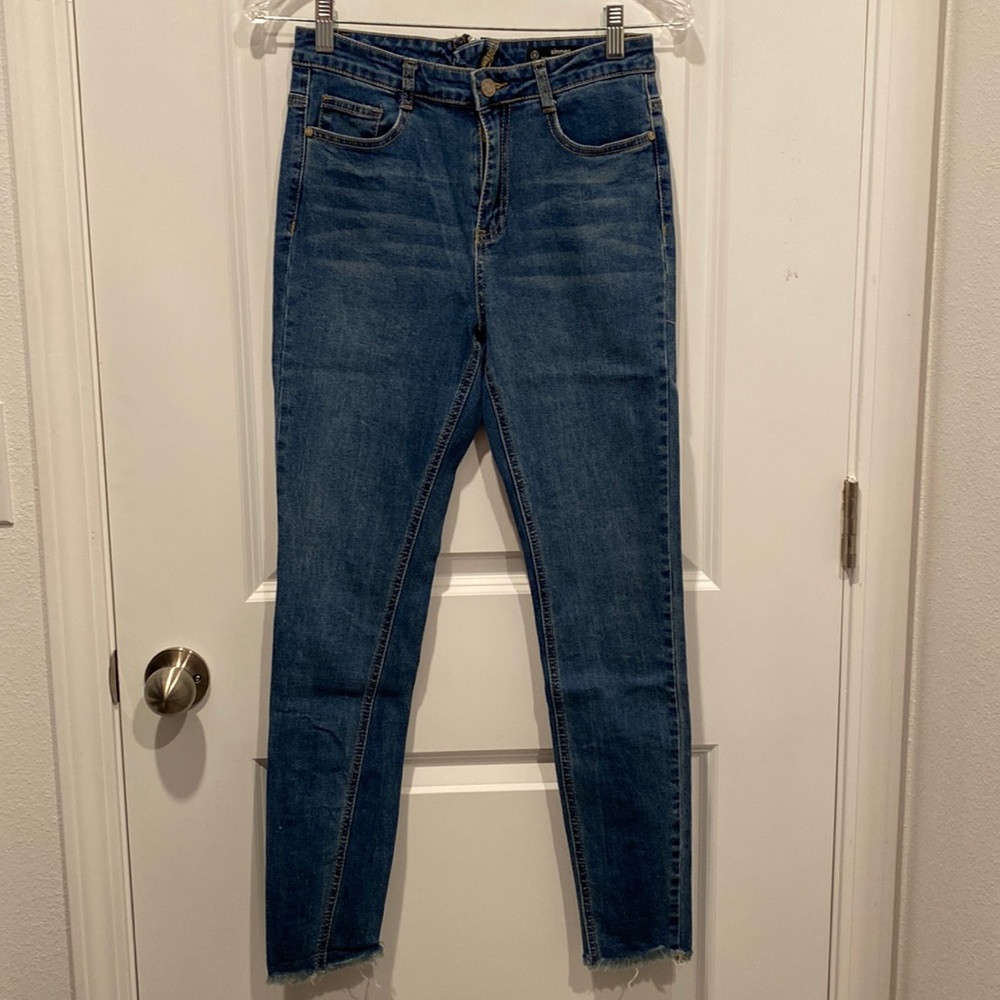 Missguided Sinner Rear Zipper High Rise Raw Hem Skinny Jeans Size 8